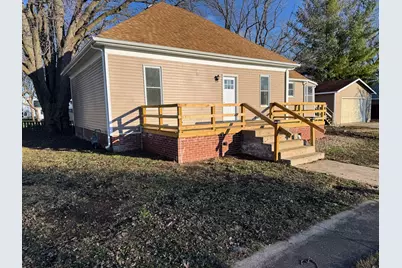 100 S West Street, Sadorus, IL 61872 - Photo 1