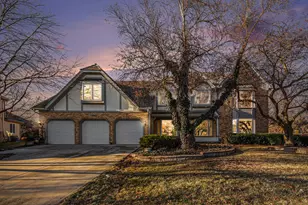 3942 Broadmoor Cir, Naperville, IL 60564 - Photo 1