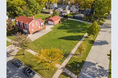 241 S Park Street, Westmont, IL 60559 - Photo 1