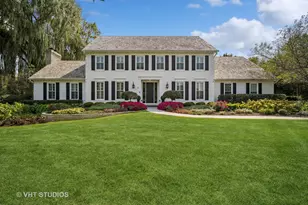 5521 Churchill Ln, Libertyville, IL 60048 - Photo 1