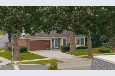 1100 Potter Road, Park Ridge, IL 60068 - Photo 1