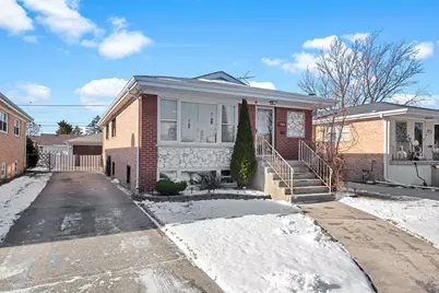 7820 Nagle Avenue, Burbank, IL 60459 - Photo 1