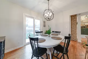 231 Burton St, Grayslake, IL 60030 - Photo 12