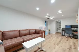 231 Burton St, Grayslake, IL 60030 - Photo 22