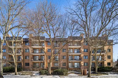 1695 2nd Street #402, Highland Park, IL 60035 - Photo 1