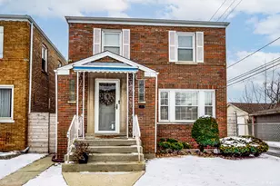 10714 S Calumet Ave, Chicago, IL 60628 - Photo 1