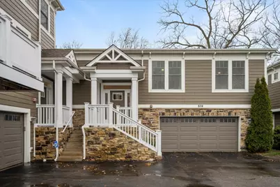 834 Chestnut Street, Deerfield, IL 60015 - Photo 1