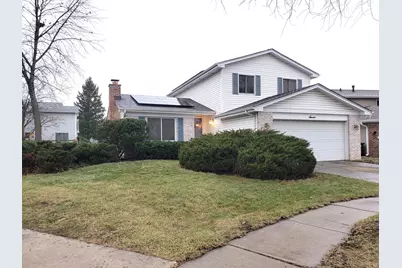 7 Blue Jay Court, Woodridge, IL 60517 - Photo 1
