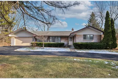 103 S Maple Lane, Prospect Heights, IL 60070 - Photo 1