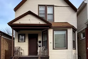 3461 N Albany Ave, Chicago, IL 60618 - Photo 1