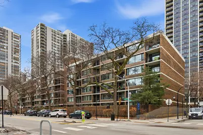 1555 N Sandburg Terrace #217K, Chicago, IL 60610 - Photo 1