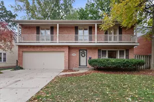 2440 Simpson St, Evanston, IL 60201 - Photo 1