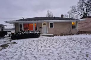 413 27th St, Rockford, IL 61108 - Photo 1