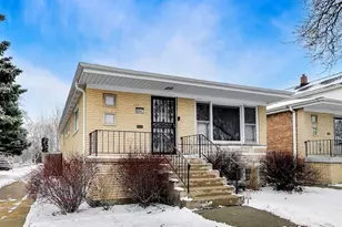 6047 N Newburg Ave, Chicago, IL 60631 - Photo 1