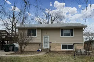 430 N Division St, Braidwood, IL 60408 - Photo 1