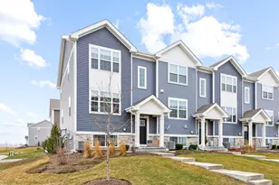 814 Briar Gln Ct, Hampshire, IL 60140 - Photo 1