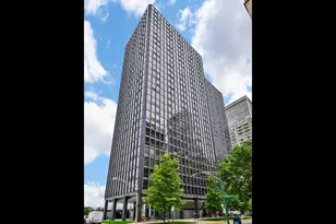 910 N Lake Shore Dr, Chicago, IL 60611 - Photo 1