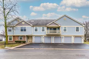 1228 Bradwell Ln, Mundelein, IL 60060 - Photo 1