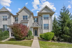 2169 Dauntless Dr, Glenview, IL 60026 - Photo 1