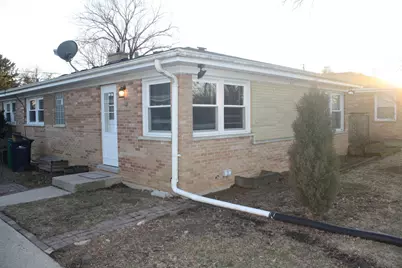 831 E South Broadway Avenue, Lombard, IL 60148 - Photo 1