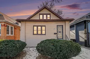 1711 E 83rd St, Chicago, IL 60617 - Photo 1