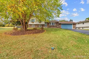 12976 W 28th St, Beach Park, IL 60099 - Photo 1