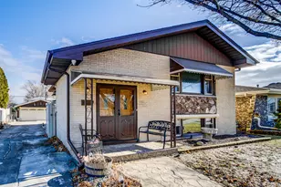 9837 Massasoit Ave, Oak Lawn, IL 60453 - Photo 1