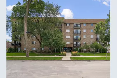 907 Curtiss Street #504, Downers Grove, IL 60515 - Photo 1