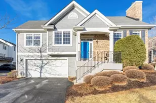 536 Richard Brown Blvd, Volo, IL 60073 - Photo 1