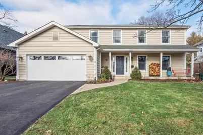 216 E Scranton Avenue, Lake Bluff, IL 60044 - Photo 1