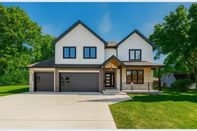 9645 S 78th Court, Hickory Hills, IL 60457 - Photo 1