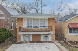 10528 S Aberdeen St, Chicago, IL 60643 - Photo 1