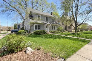 2037 Clinton St, Rockford, IL 61103 - Photo 1