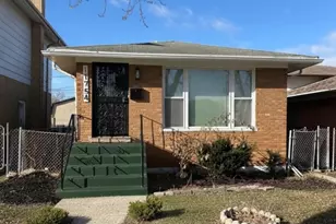 11754 S Laflin Ave, Chicago, IL 60628 - Photo 1