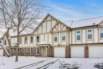 735 Garfield Avenue #735, Libertyville, IL 60048 - Photo 1
