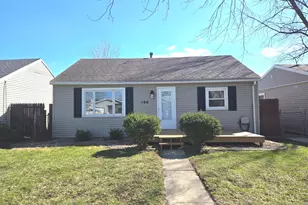 166 N Randolph Ave, Bradley, IL 60915 - Photo 1
