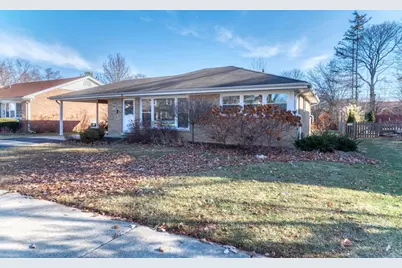 [Address not provided], Arlington Heights, IL 60005 - Photo 1