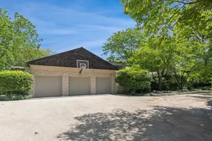 21 Lakewood Dr, Glencoe, IL 60022 - Photo 28