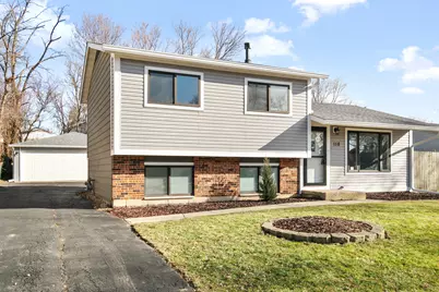 118 Springleaf Drive, Bolingbrook, IL 60440 - Photo 1
