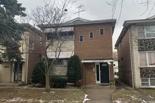 7442 S Maplewood Ave, Chicago, IL 60629 - Photo 1