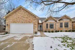 723 Manor Hill Pl, Sugar Grove, IL 60554 - Photo 1