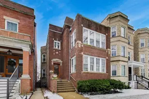 2245 W Giddings St, Chicago, IL 60625 - Photo 1