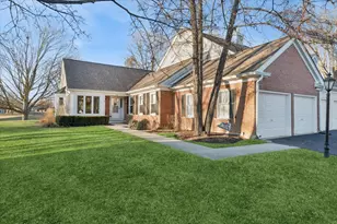 503 Lewis Isle Ln, Prospect Heights, IL 60070 - Photo 1