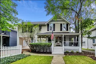 236 E Prospect Ave, Lake Bluff, IL 60044 - Photo 1