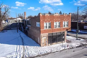 10659 S Wentworth Ave, Chicago, IL 60628 - Photo 1