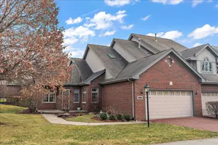 16815 Crystal Ct, Tinley Park, IL 60477 - Photo 1