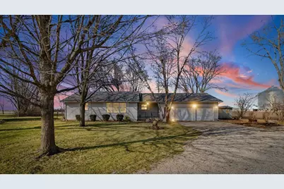 206 Maple Street W, Sidney, IL 61877 - Photo 1