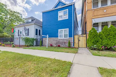 8428 S Escanaba Avenue, Chicago, IL 60617 - Photo 1