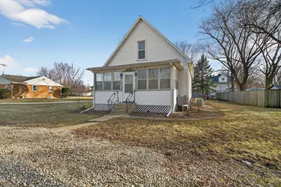 402 8th Street, Mazon, IL 60444 - Photo 1