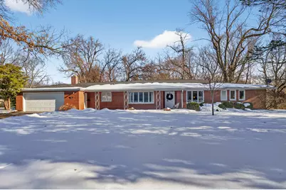 3232 26th Street, Moline, IL 61265 - Photo 1